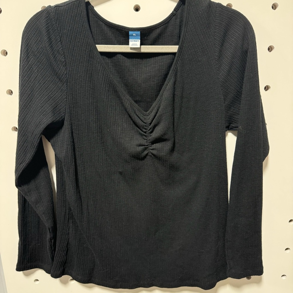 Old navy long sleeve size extra large